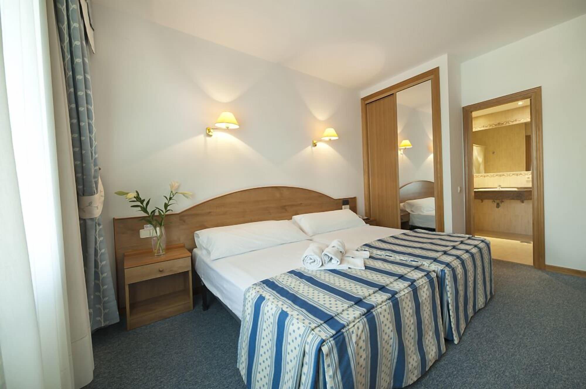 Hotel Ria Mar บียาลองกา ภายนอก รูปภาพ